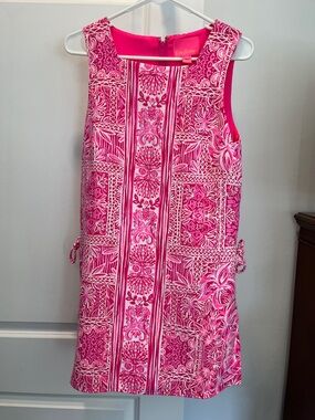 LIKE NEW Lilly Pulitzer Sleeveless Shift Dress/Skort